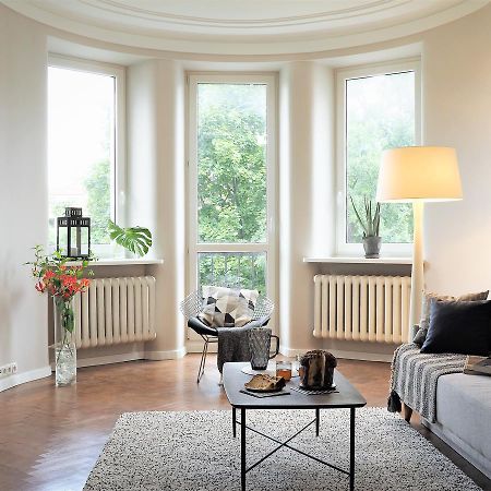Classic Apartment In Warsaw Exterior photo
